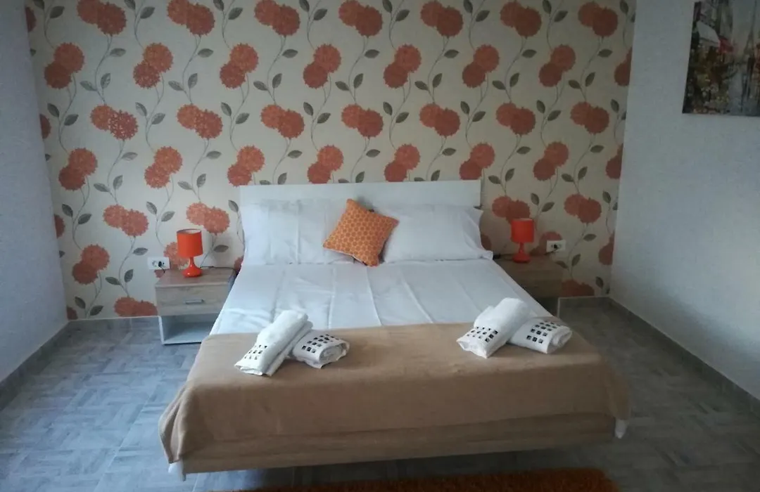 Bestie House-1