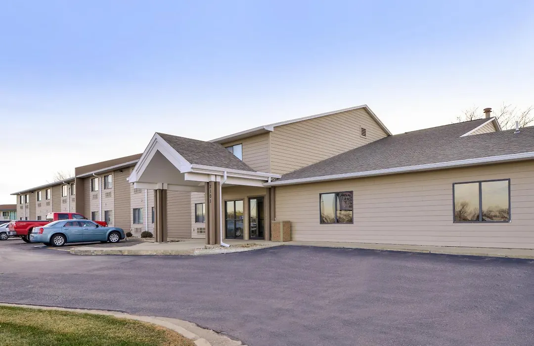 Baymont By Wyndham Sioux Falls North,I-29,Russell St, Airport-1