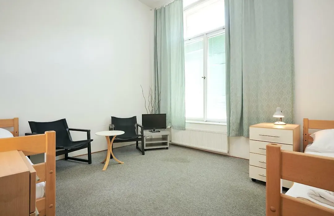 Hostel Mikolase Alse-1