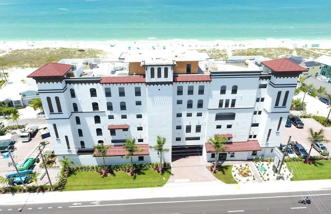 Barefoot Beach Club-1