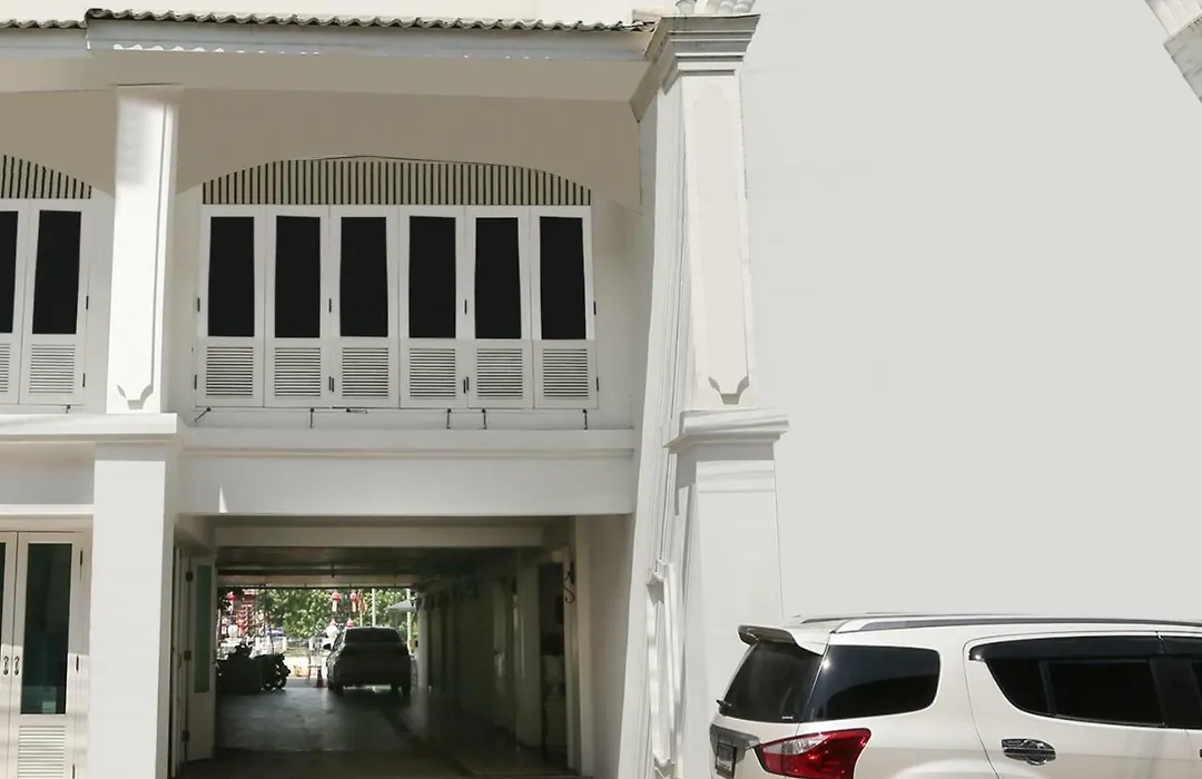 B2 Riverside Colonial Hotel-1