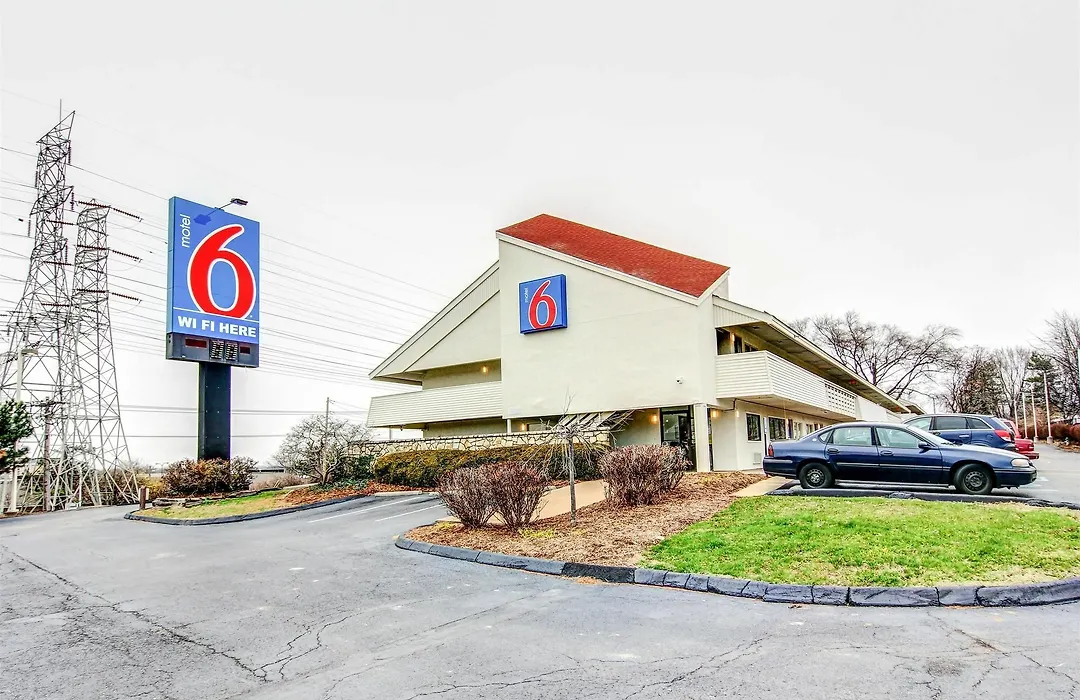 Red Roof Inn St Louis - Florissant-1