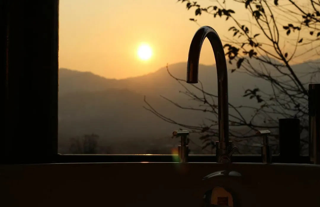 Chang Pai Hill (Adults Only)-1
