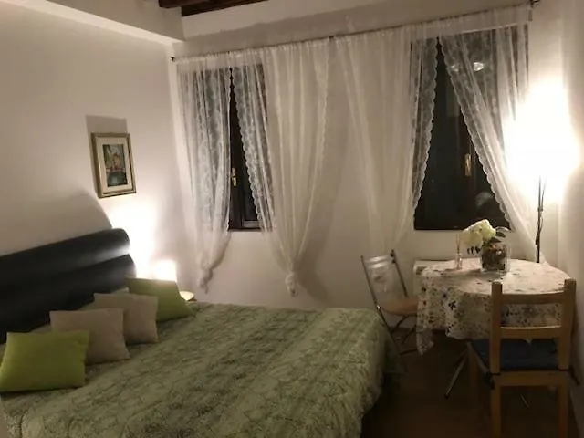 Carina House-1