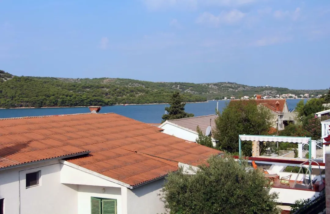 Guesthouse Mila-1