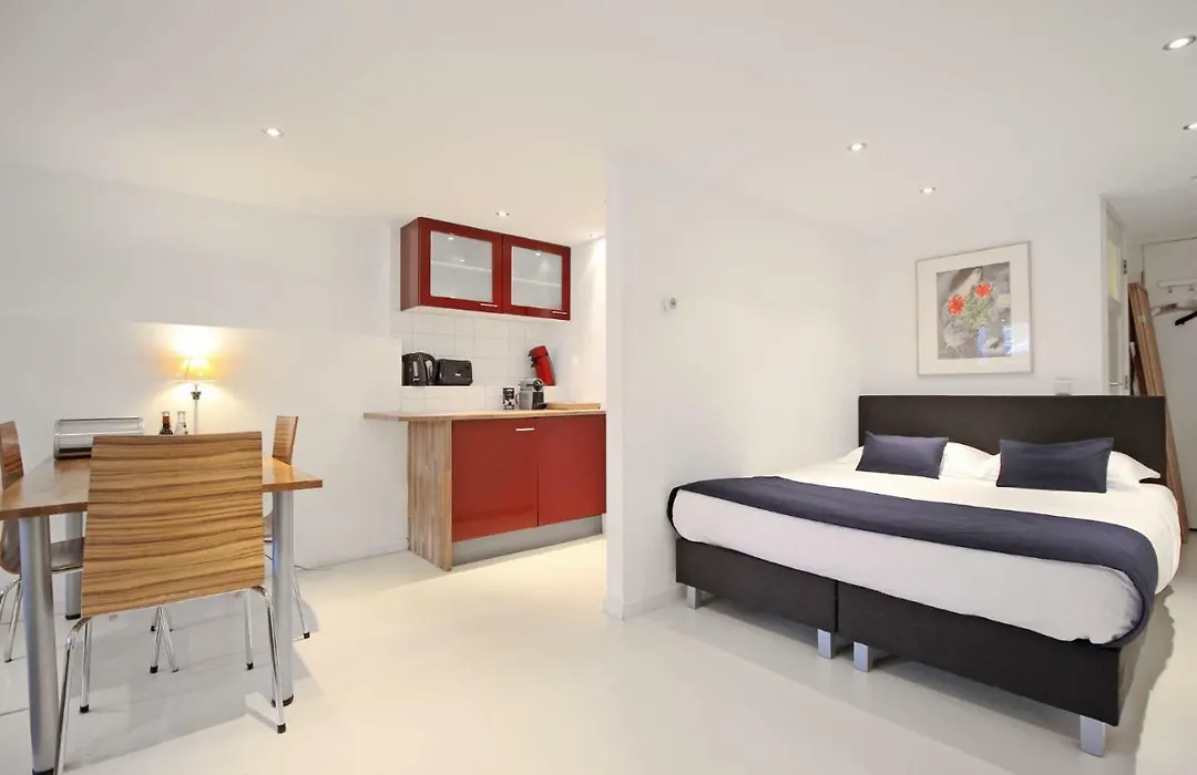 Romantic Jordaan Canalsuite Near Anne Frank House-1
