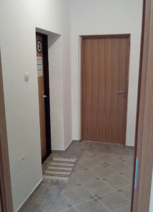 Random Room-1