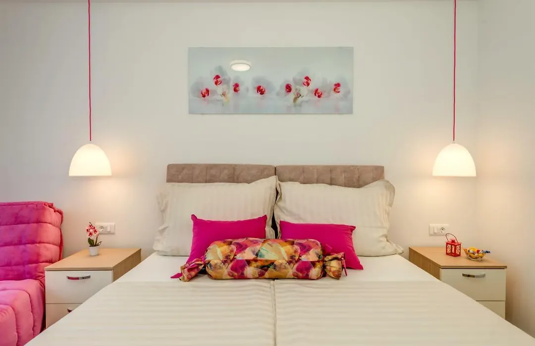 Coloured Rooms-1