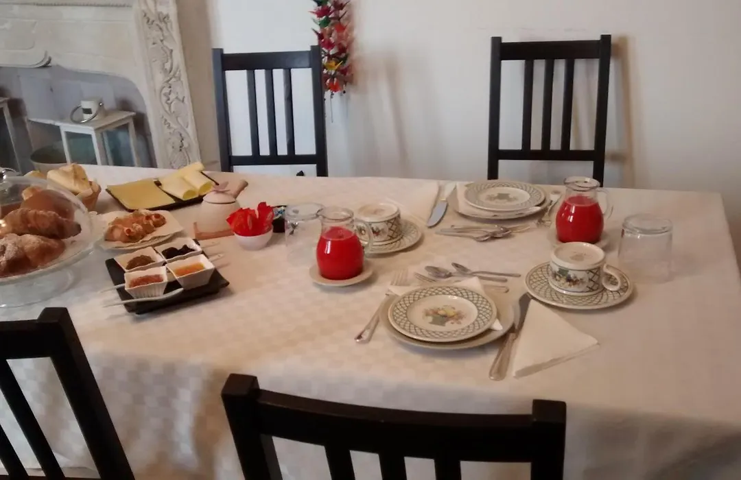 La Cage Aux Folles B&B-1