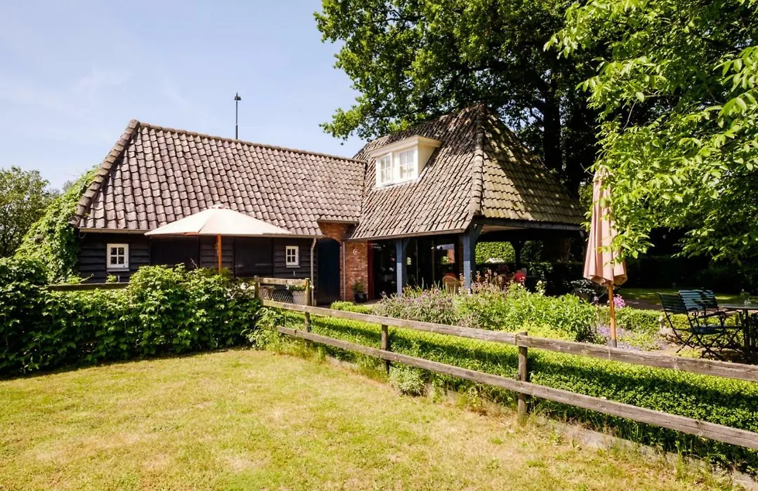 Landrop Bed & Breakfast-1