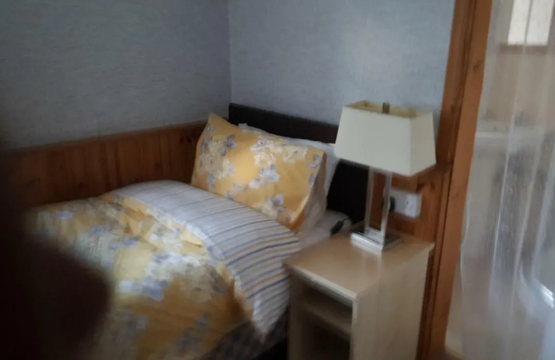 Ivanhoe Guest House-1