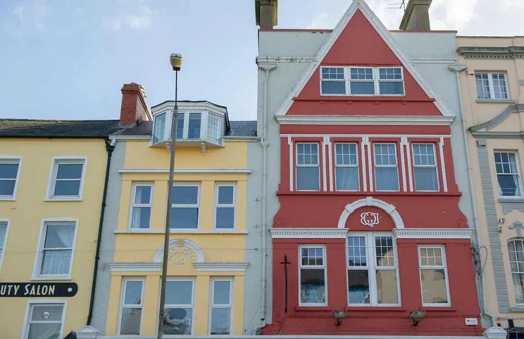 The Square Townhouse Fermoy-1