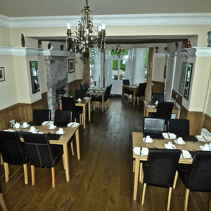 Alpine Lodge Guest House-1