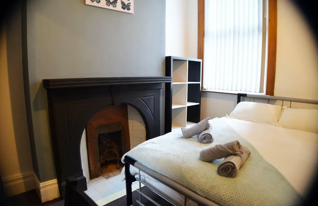 Old Swan Guest House-1