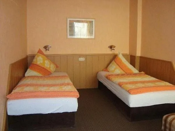 Hotel Andernacher Hof-1