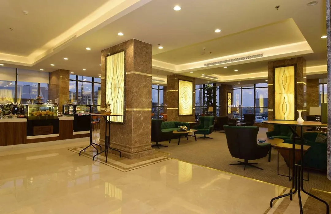 Salsabil Hotel By Warwick Al Corniche-1