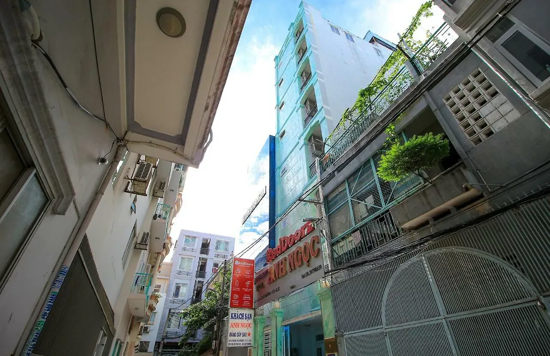 RedDoorz Khách sạn Ánh Ngọc-1