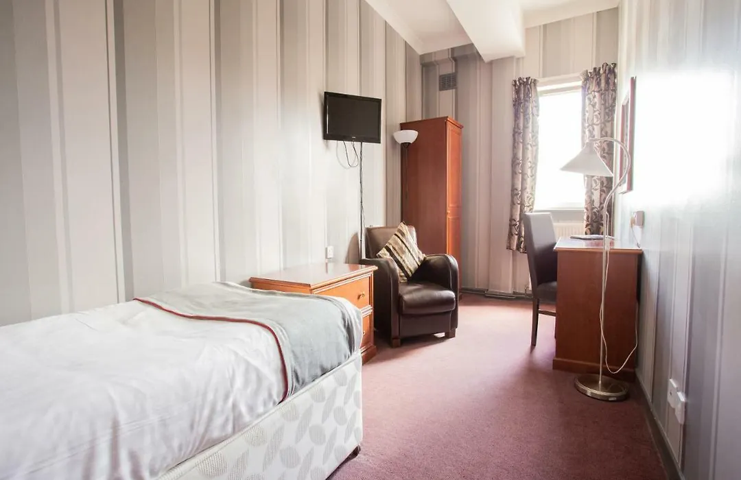 Beveridge Park Hotel-1