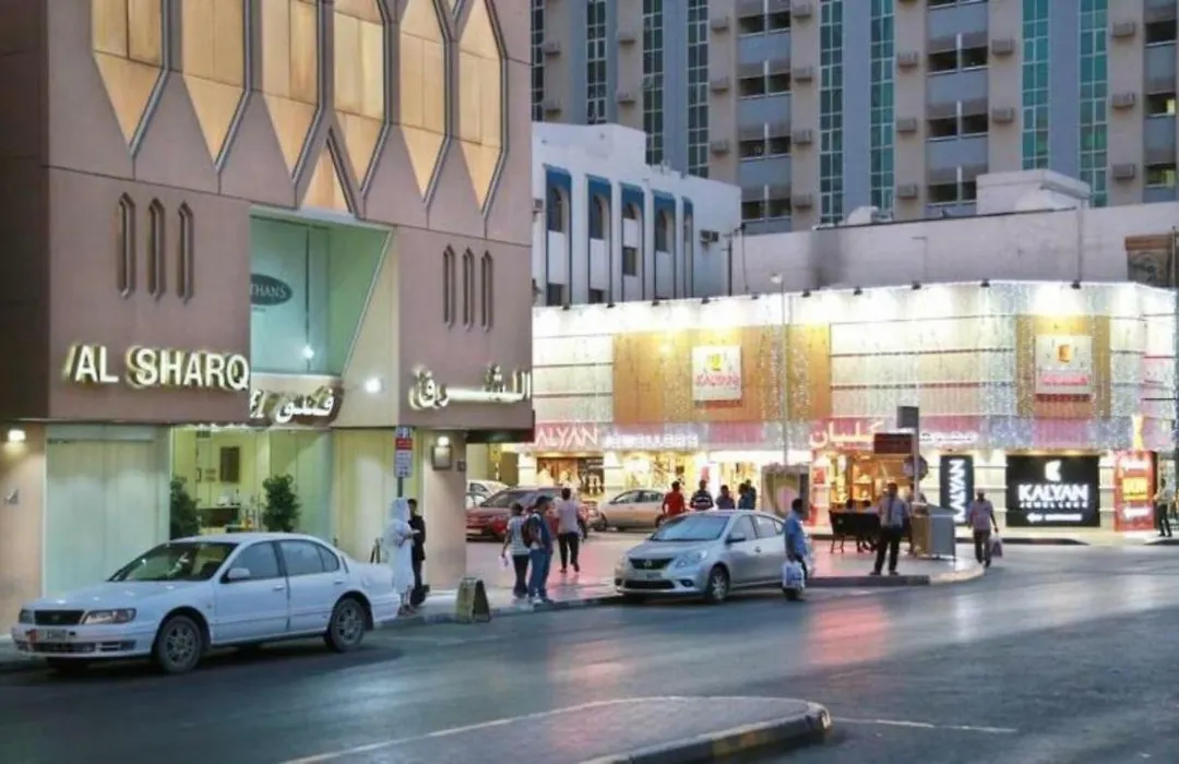 Al Sharq Hotel-1