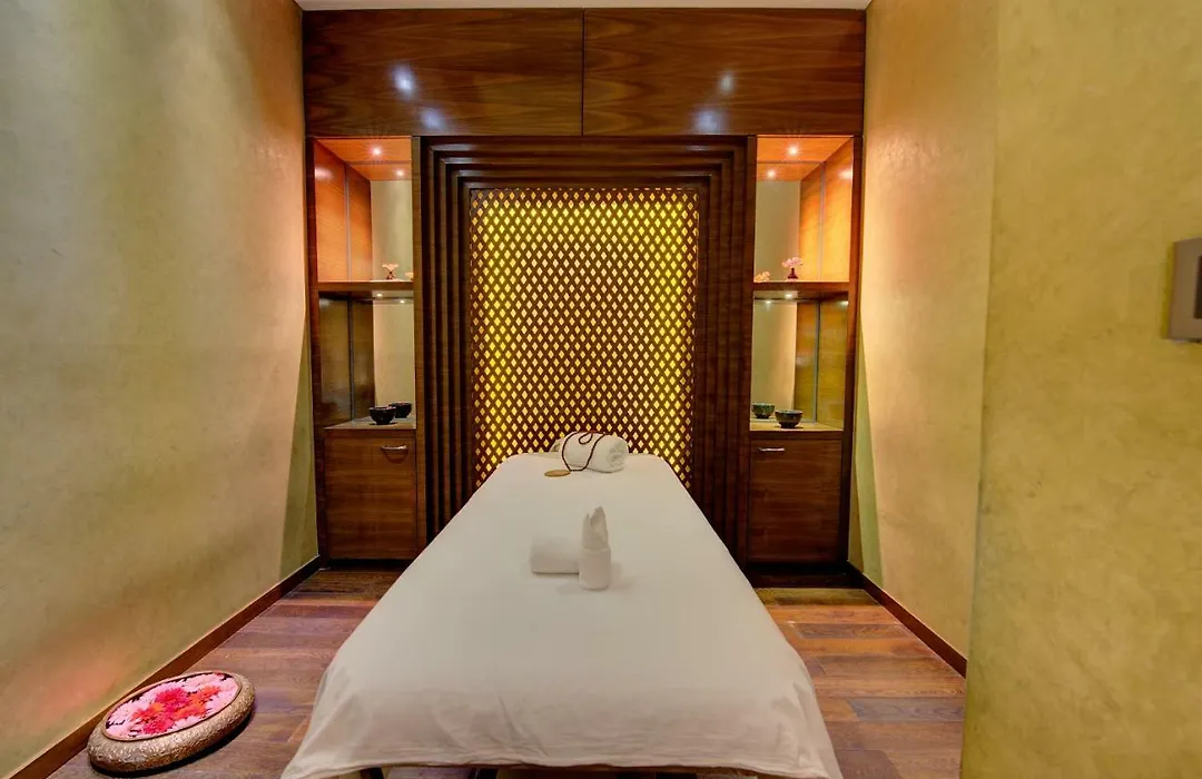 Niranta Transit Hotel Terminal 2 Arrivals/Landside-1