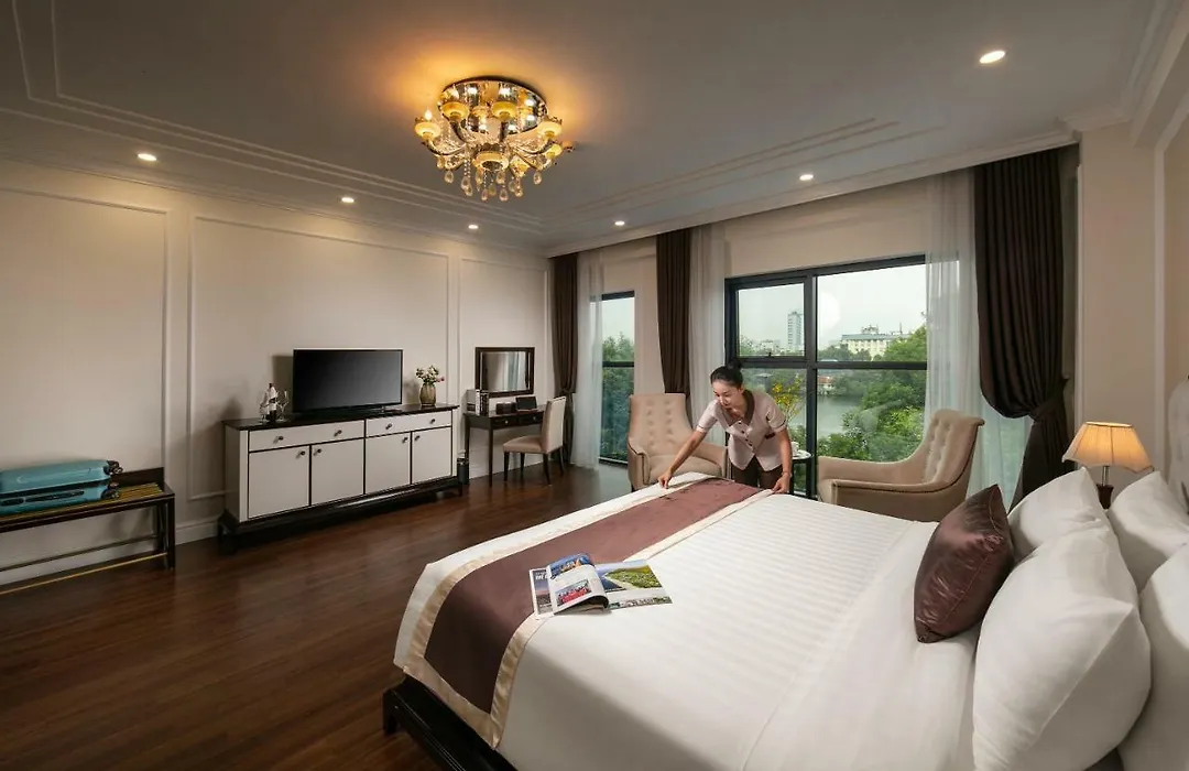 Adonis Hotel-1