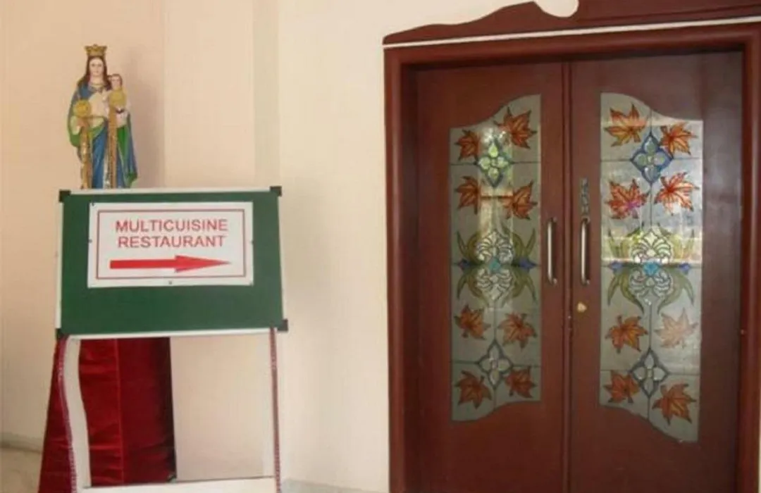 Hotel Vpn Residency-1