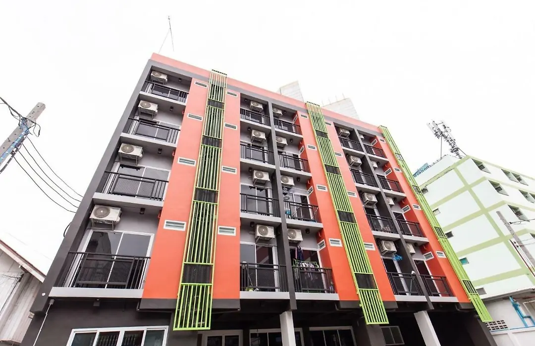 Mango 10 House-1