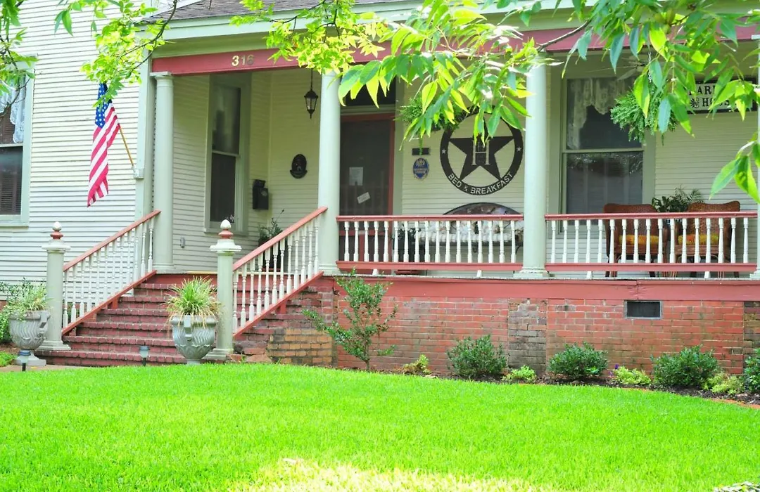 Hardeman House Bed And Breakfast-1