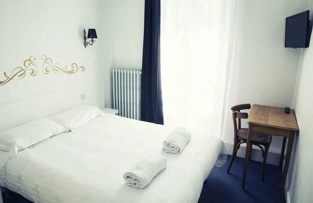 The Old Hotel Ravel Centre-1