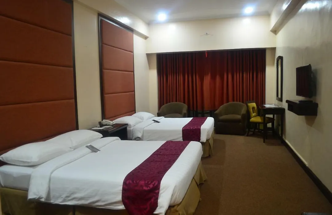 Hotel Rembrandt-1