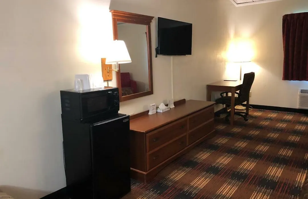 Red Carpet Inn Syracuse Airport-1