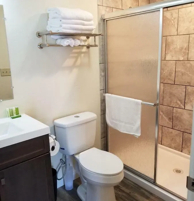 Sunset Cottage Motel Rooms-1