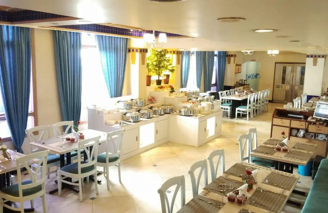 Royal Fort Hotel-1