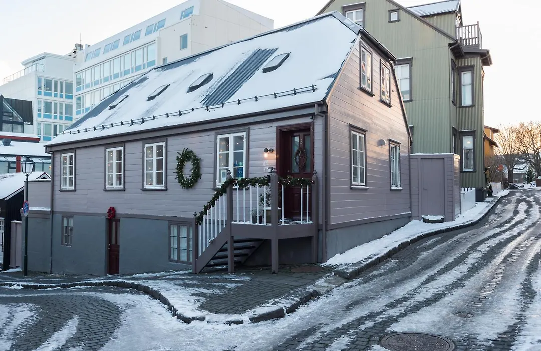 Reykjavik Treasure B&B-1