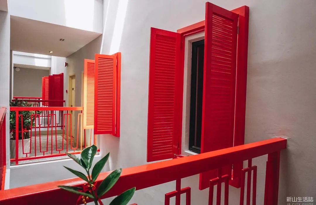 Hotel Ciq, Jalan Trus-1