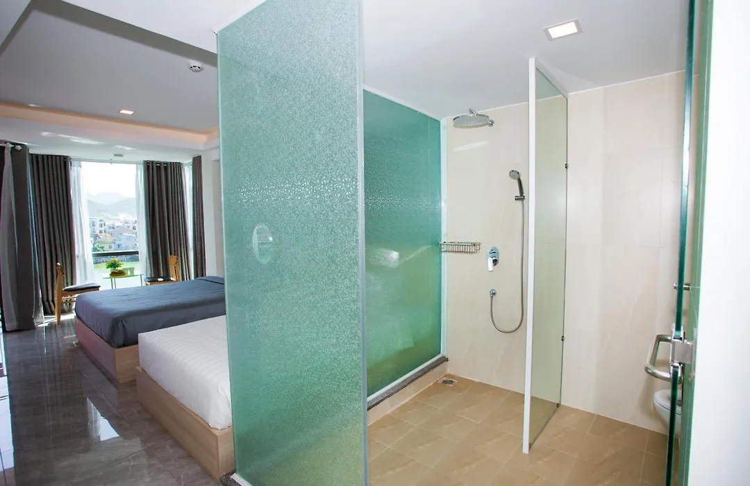 Moonlight Bay Hotel & Apartment-1