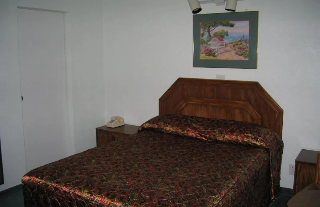 El Rancho Motel-1