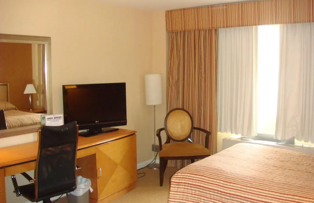 The Skyline Hotel New York-1