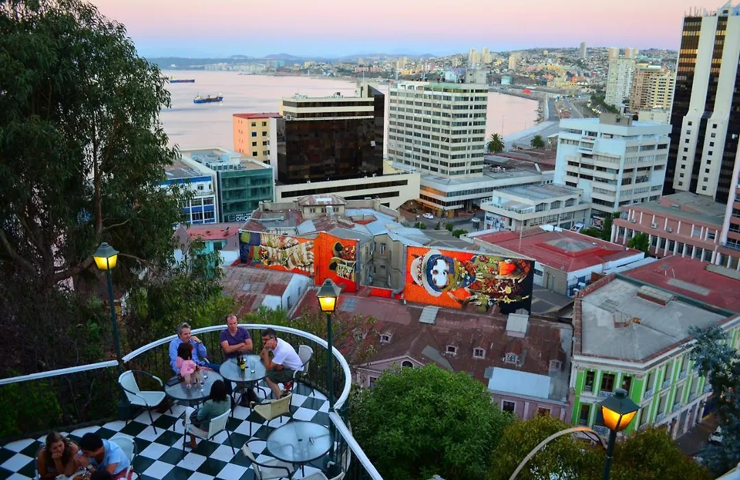Hotel Brighton-1