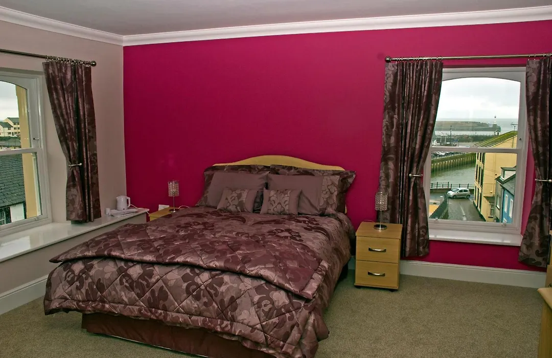 The Golden Lion Hotel-1