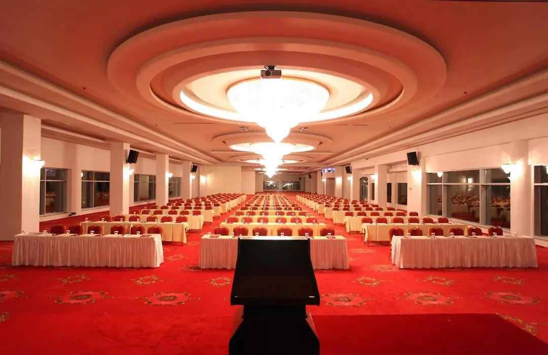 Guengoer Ottoman Palace Thermal Spa & Congress-1