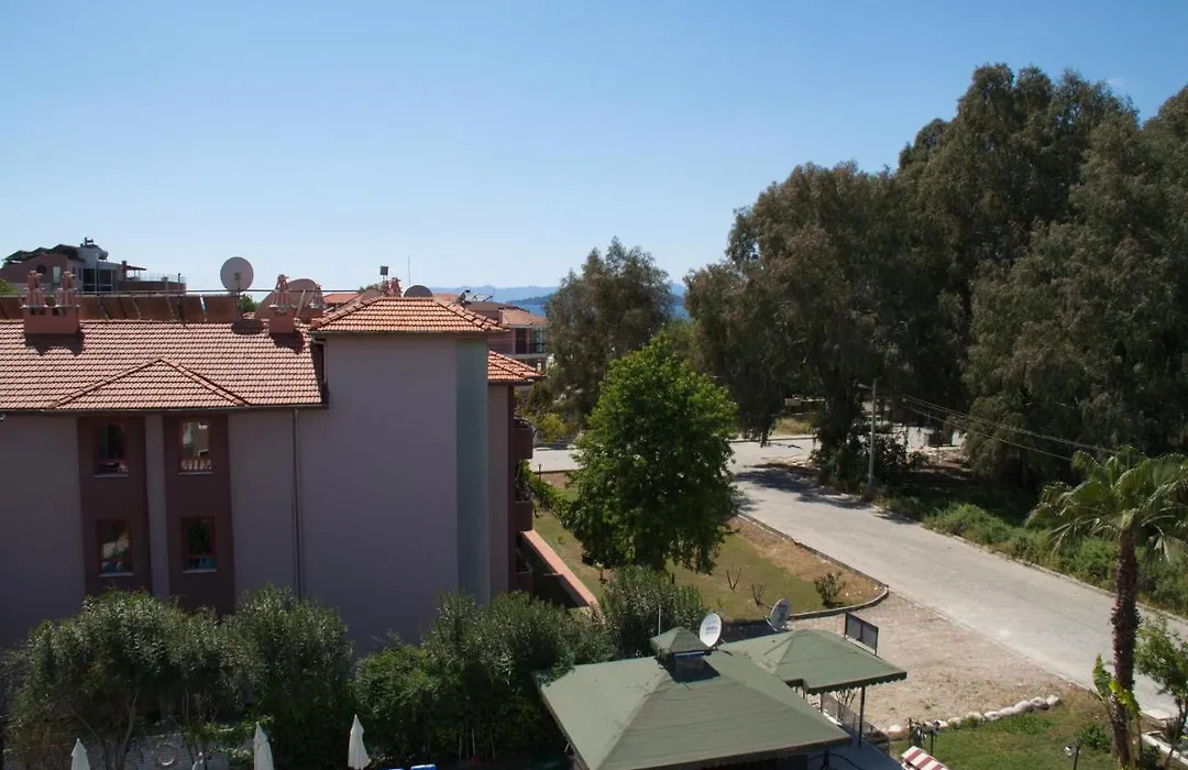 Remer Hotel-1