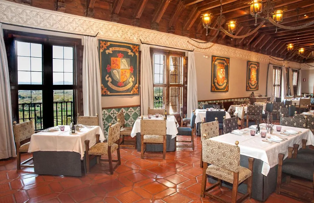 Parador De Alcaniz-1