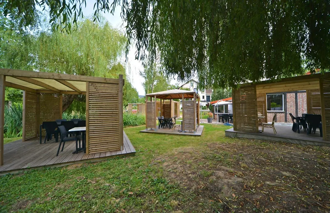 Logis - Hotel Restaurant La Mire-1