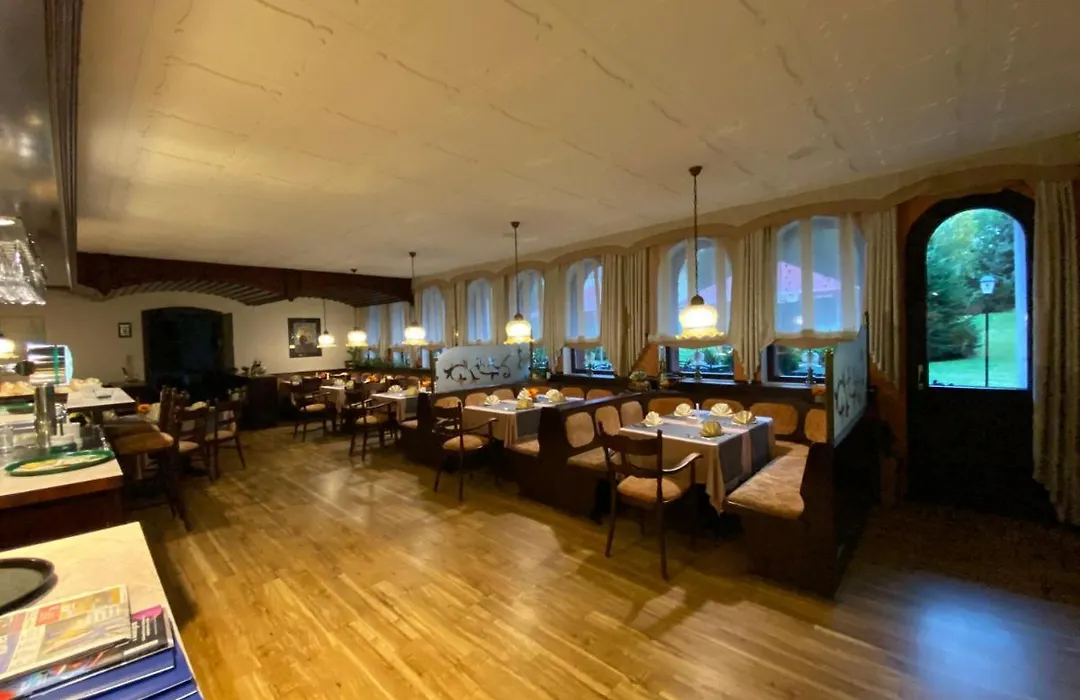 Hotel Herbstein-1