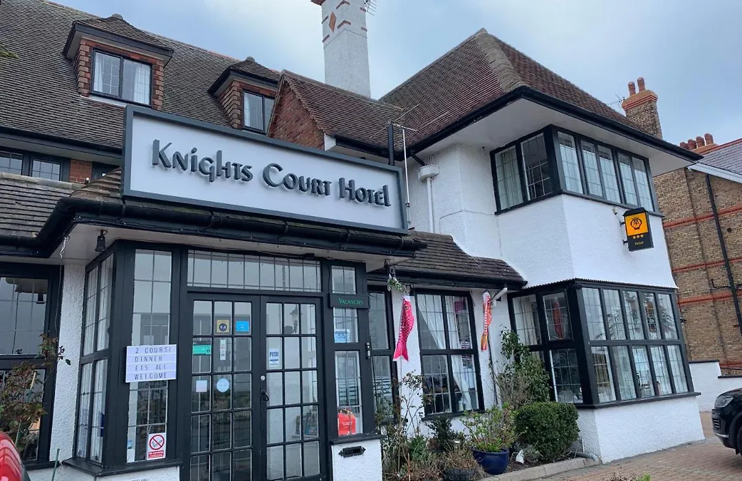 Knights Court Hotel-1
