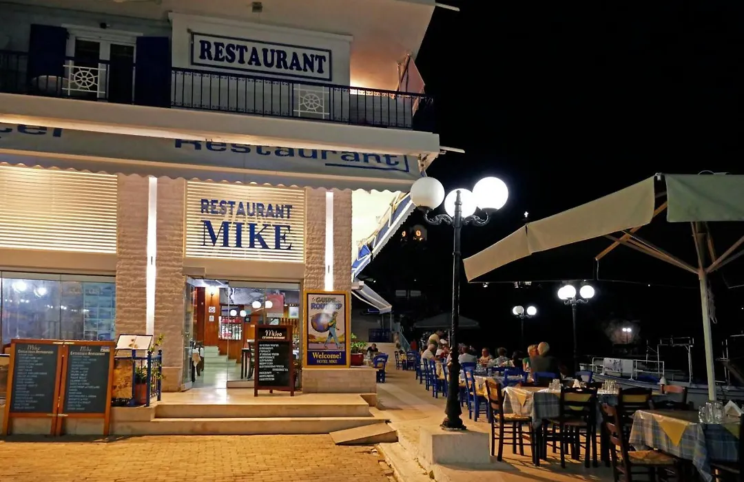 Hotel Mike-1
