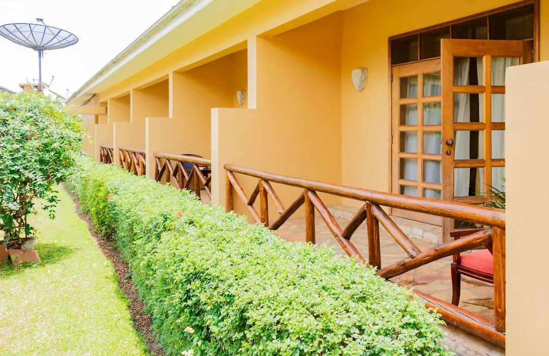 Mountains Of The Moon Hotel Fort Portal-1