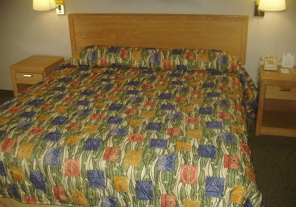 Best Western Valley Plaza Inn-1