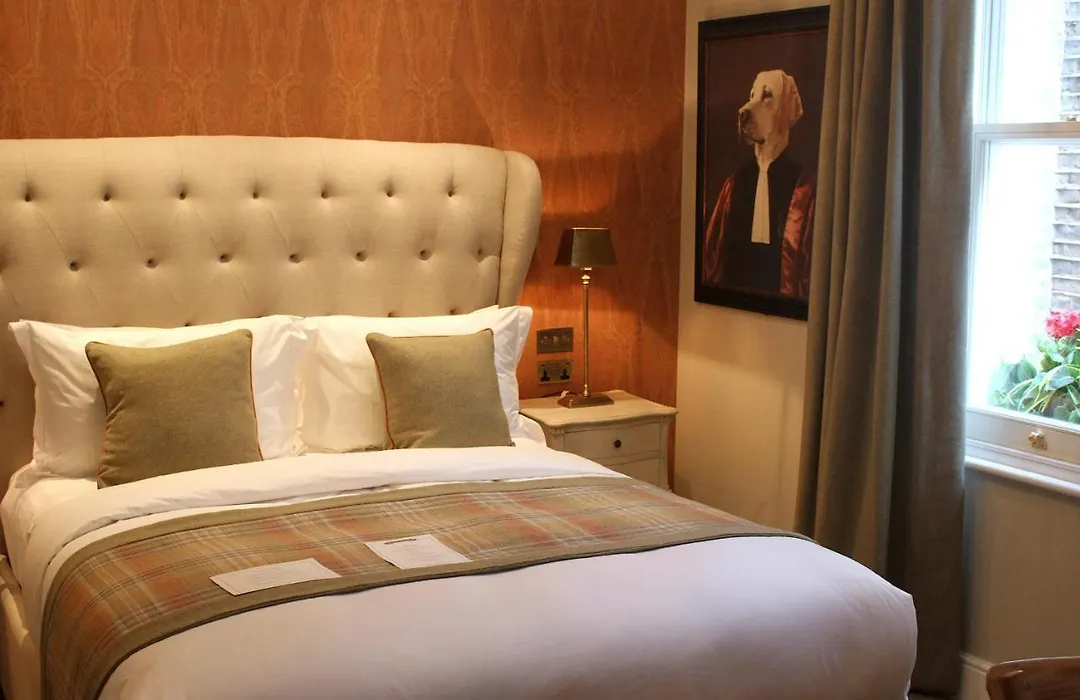 The Hayden Pub & Rooms-1